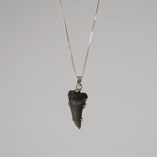 Mako Necklace